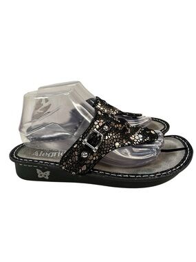 Alegria Vanessa Mosaic Thong Wedge Sandals Black Pewter Womens 8 EU 39